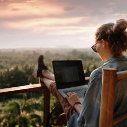 Digital Nomad le guide complet pour travailler et voyager sans contraintes